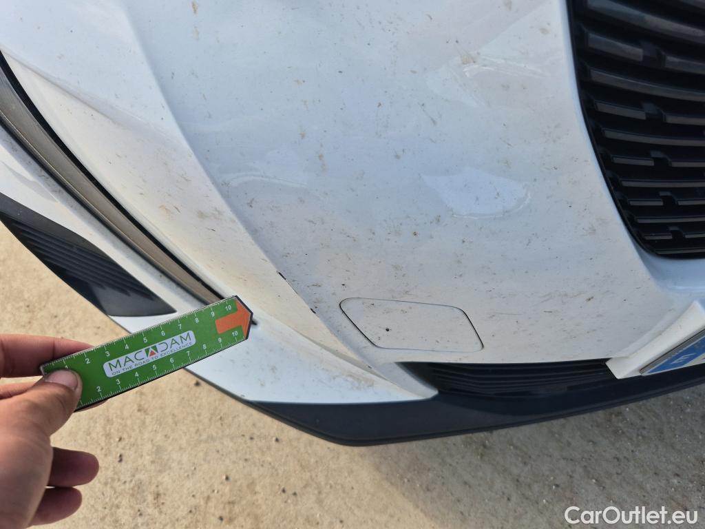  Peugeot  2008 PEUGEOT  / 2019 / 5P / todoterreno Active BlueHDI 81kW (110CV) #15