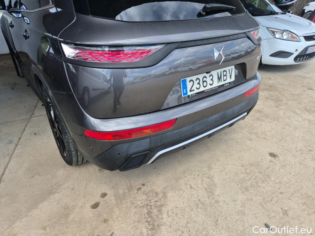  DS  DS7 DS DS 7 Crossback / 2017 / 5P / todoterreno BlueHDi DE 96kW (130CV) AT. PERF.LINE #16