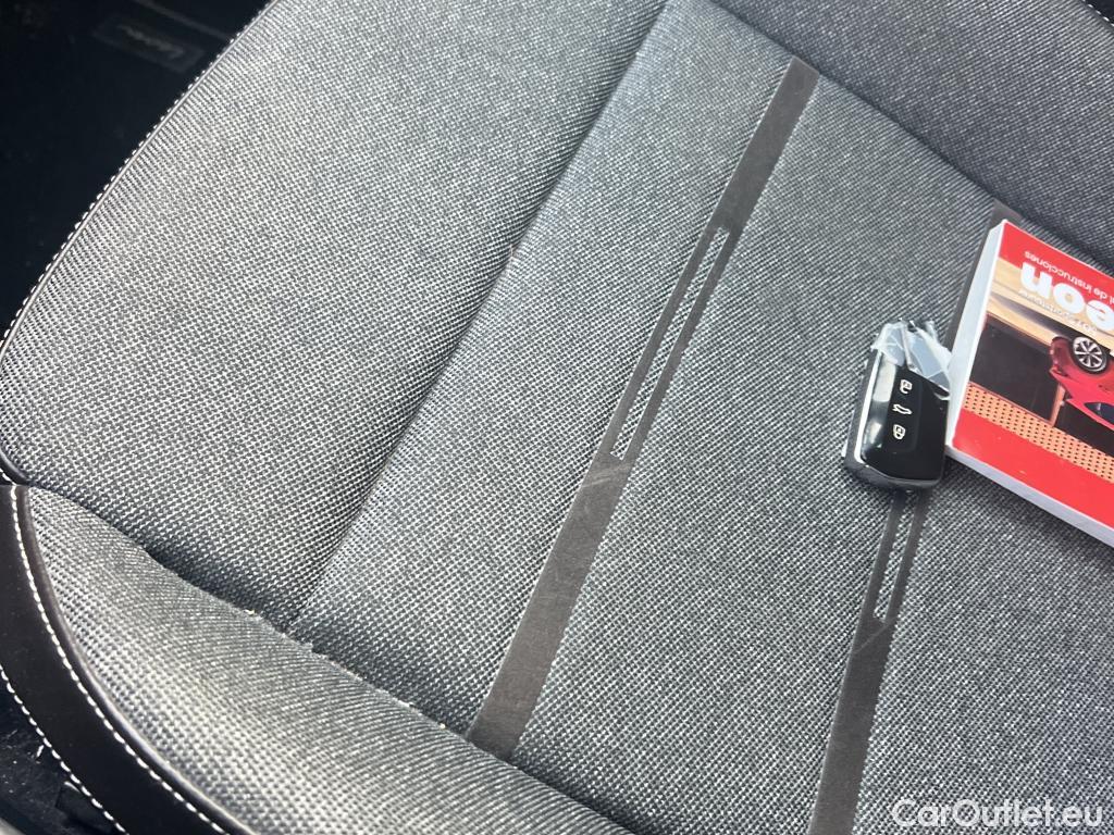  Seat  Leon SEAT León 1.4 e-Hybrid DSG S&S Xcellence Go L 204 CV 12 kWh #2