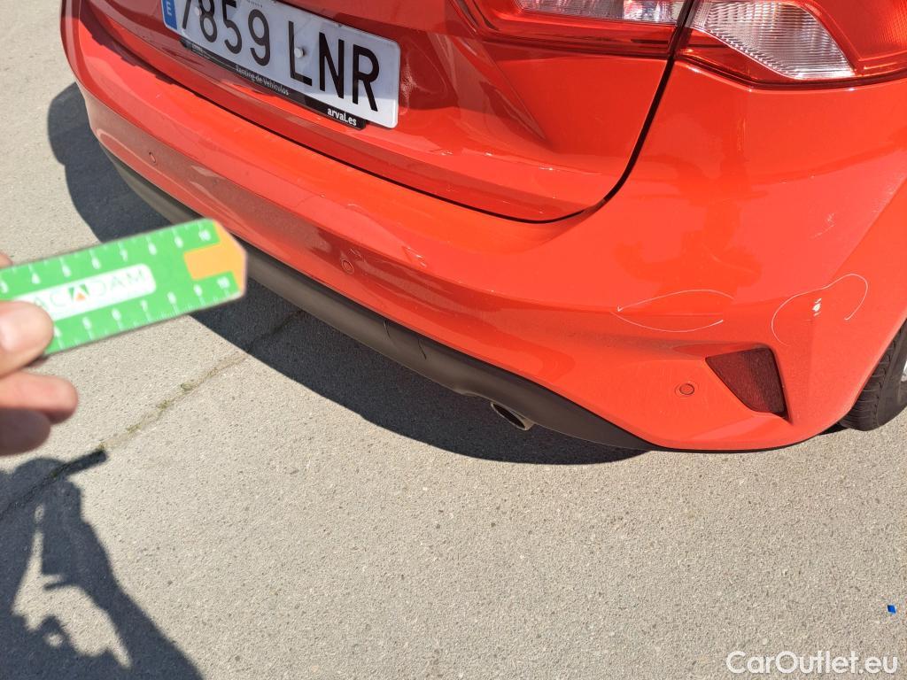  Ford  Focus FORD  / 2018 / 5P / berlina con portón 1.5 Ecoblue 88kW Trend+ #15