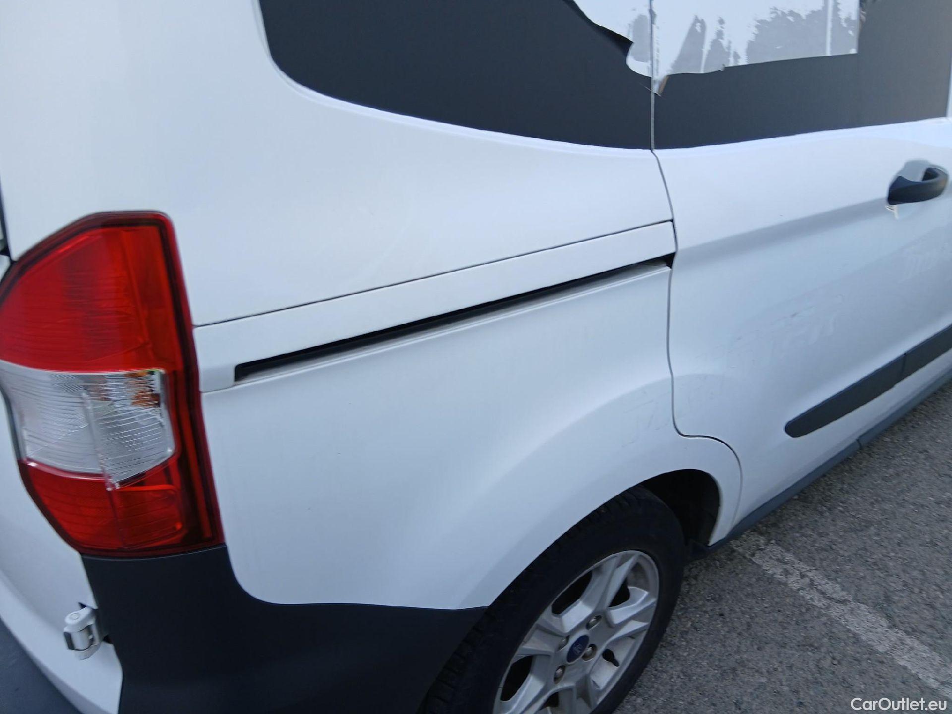  Ford  Transit FORD  Courier/2014/4P/furgón der.turis Van 1.0 EcoBoost 75kW Trend #27