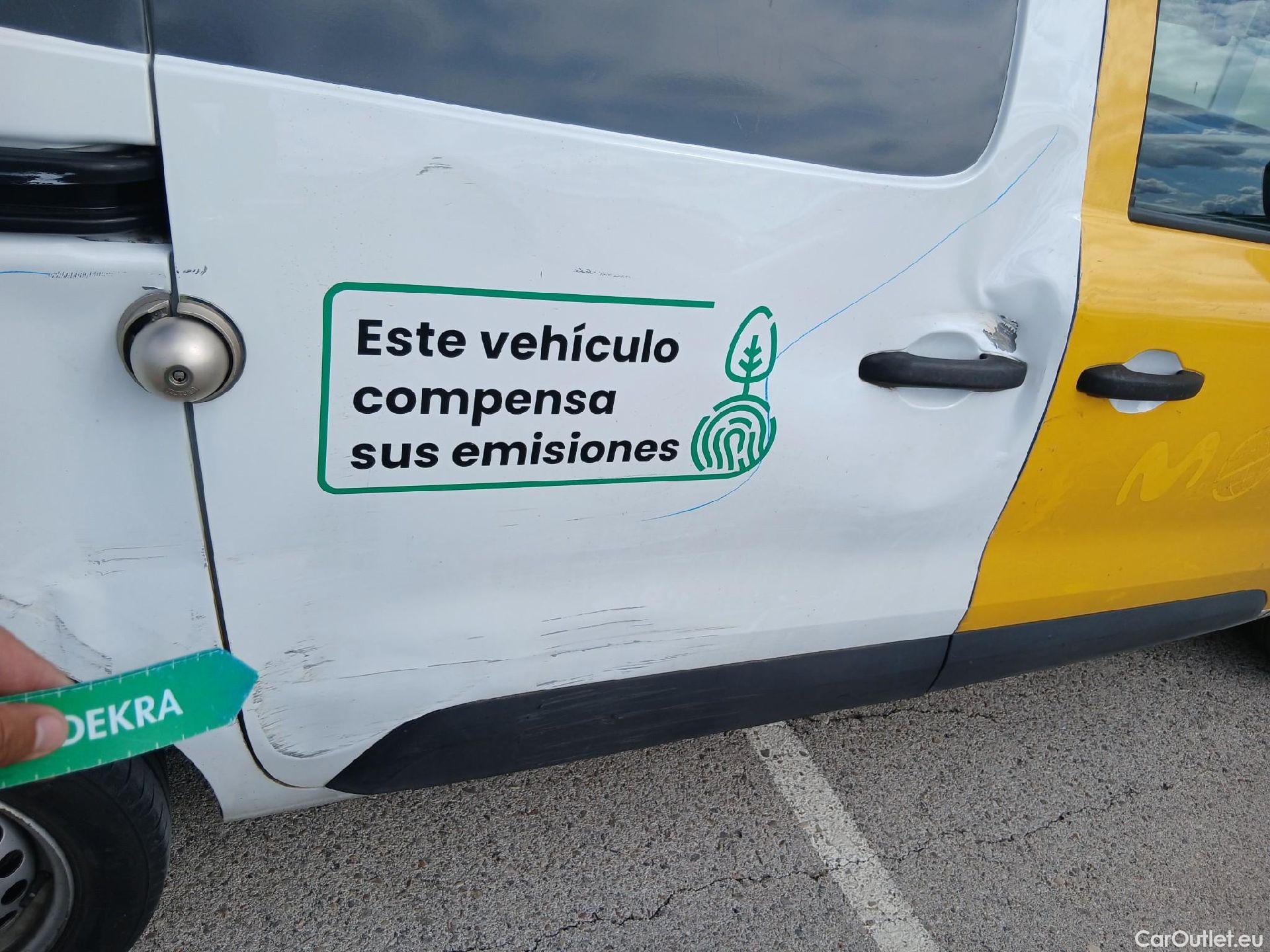  Renault  EXPRESS RENAULT  / 2021 / 4P / furgón derivado de turismo Confort 1.5 Blue dCi 70 kW (95 cv) #38