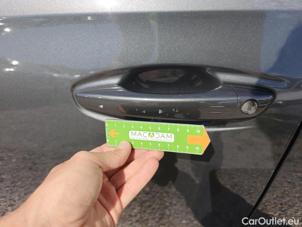  Peugeot  508 PEUGEOT  Hybrid / 2018 / 5P / berlina con portón 5P Allure Pack HYBRID 225 e-EAT8 #50
