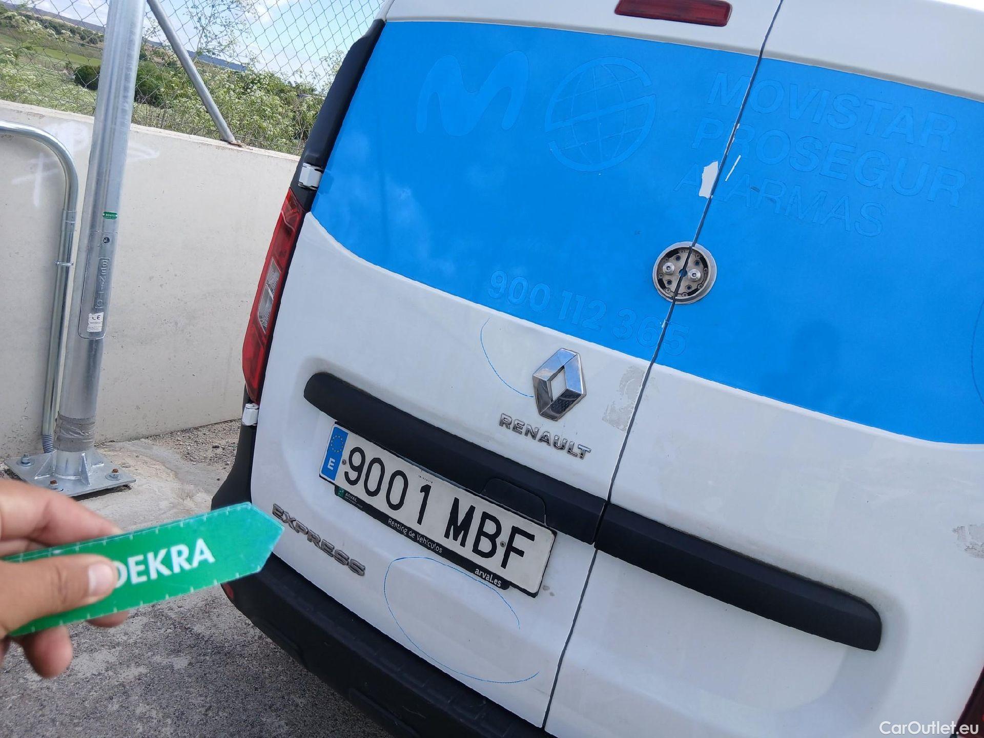  Renault  EXPRESS RENAULT  / 2021 / 4P / furgón derivado de turismo Confort 1.5 Blue dCi 70 kW (95 cv) #31