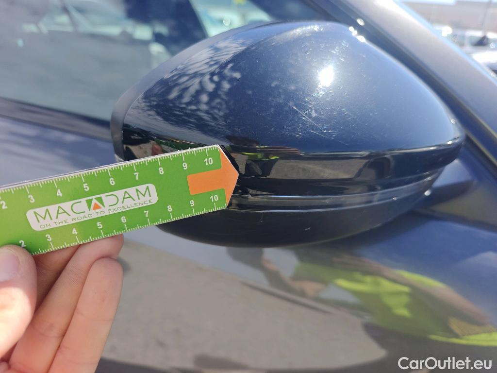  Peugeot  508 PEUGEOT  Hybrid / 2018 / 5P / berlina con portón 5P Allure Pack HYBRID 225 e-EAT8 #54