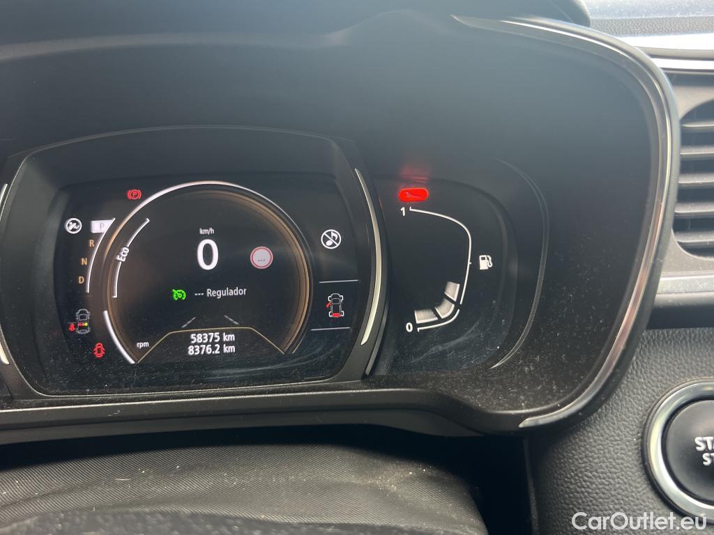  Renault  Kadjar RENAULT  / 2019 / 5P / crossover Zen GPF TCe 103kW (140CV) EDC (AC) #25