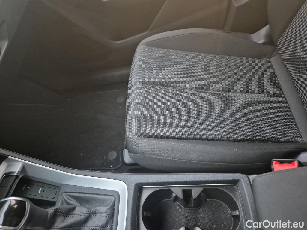  Audi  Q3 AUDI  / 2018 / 5P / todoterreno Advanced 35 TDI 110kW (150CV) S tronic (AC5) #52