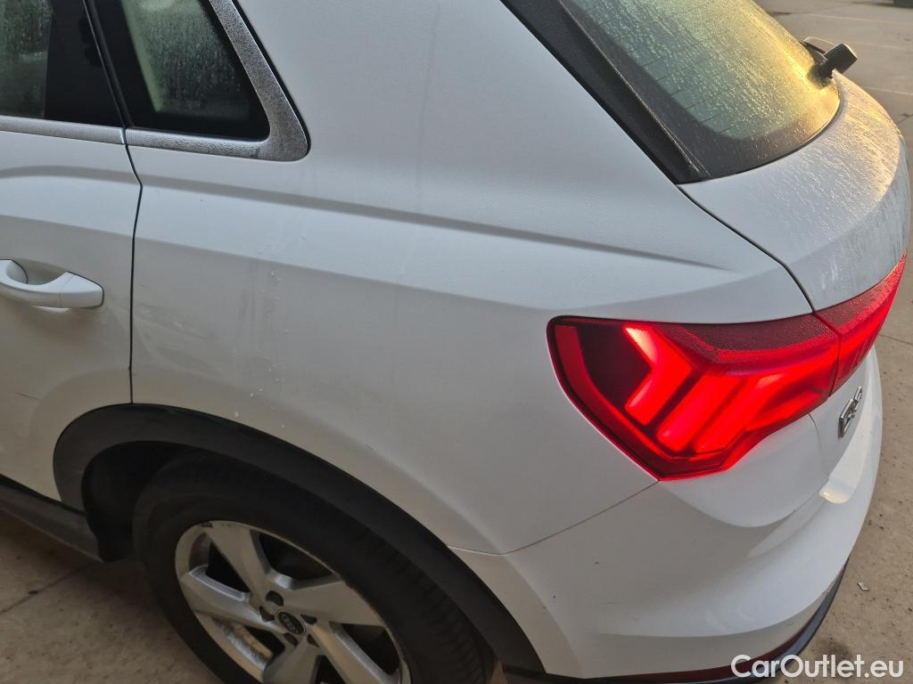  Audi  Q3 AUDI  / 2018 / 5P / todoterreno Advanced 35 TDI 110kW (150CV) S tronic (AC5) #48