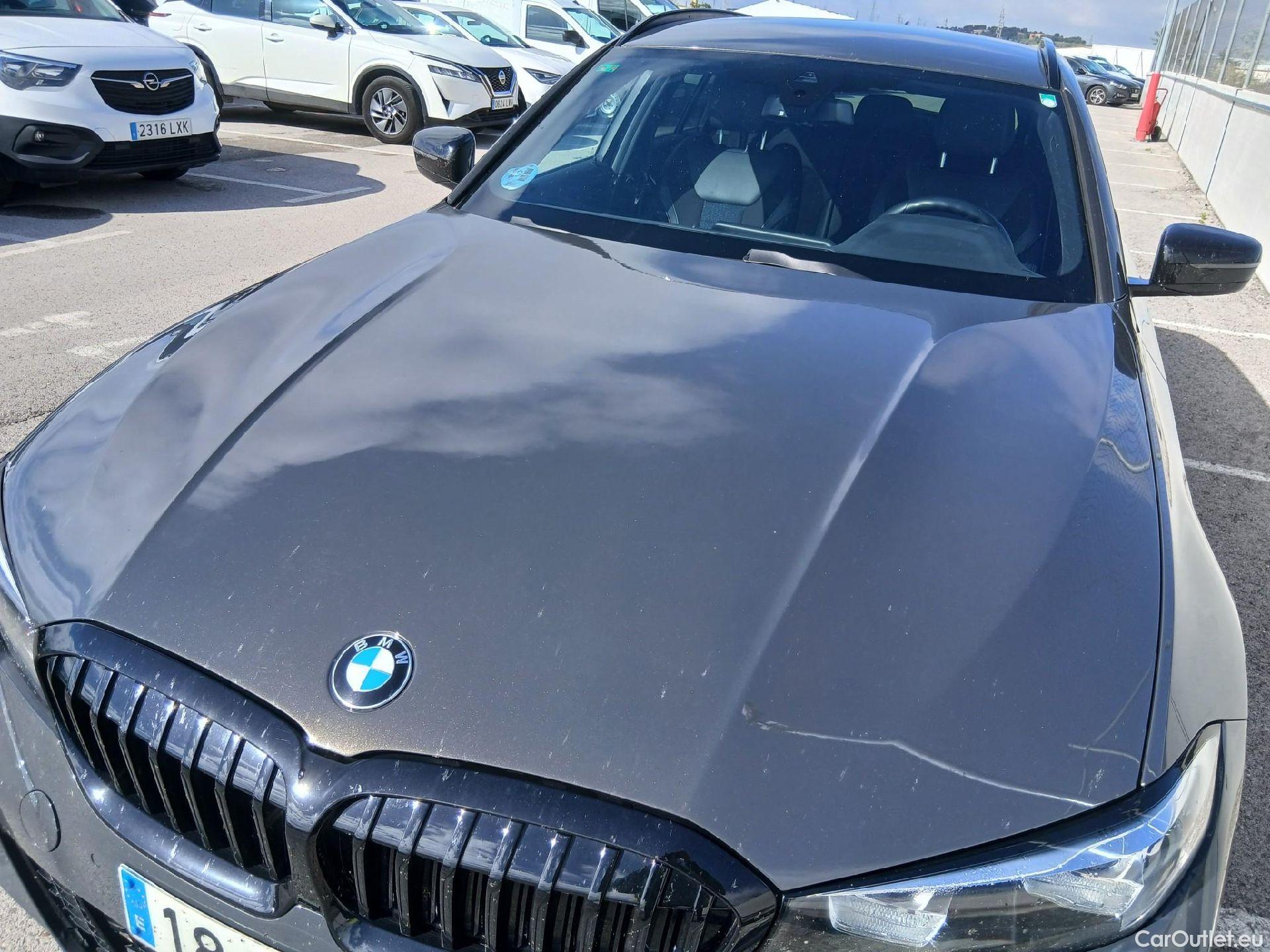  Bmw  Serie 3 BMW  / 2019 / 5P / familiar 320i Auto. Touring #14