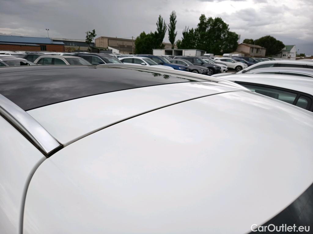 Mercedes  GLA MERCEDES-BENZ  / 2020 / 5P / todoterreno  250 e #6