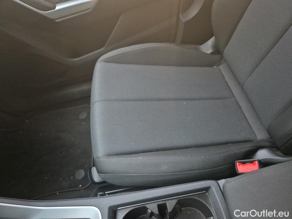  Audi  Q3 AUDI  / 2018 / 5P / todoterreno Advanced 35 TDI 110kW (150CV) S tronic (AC5) #51