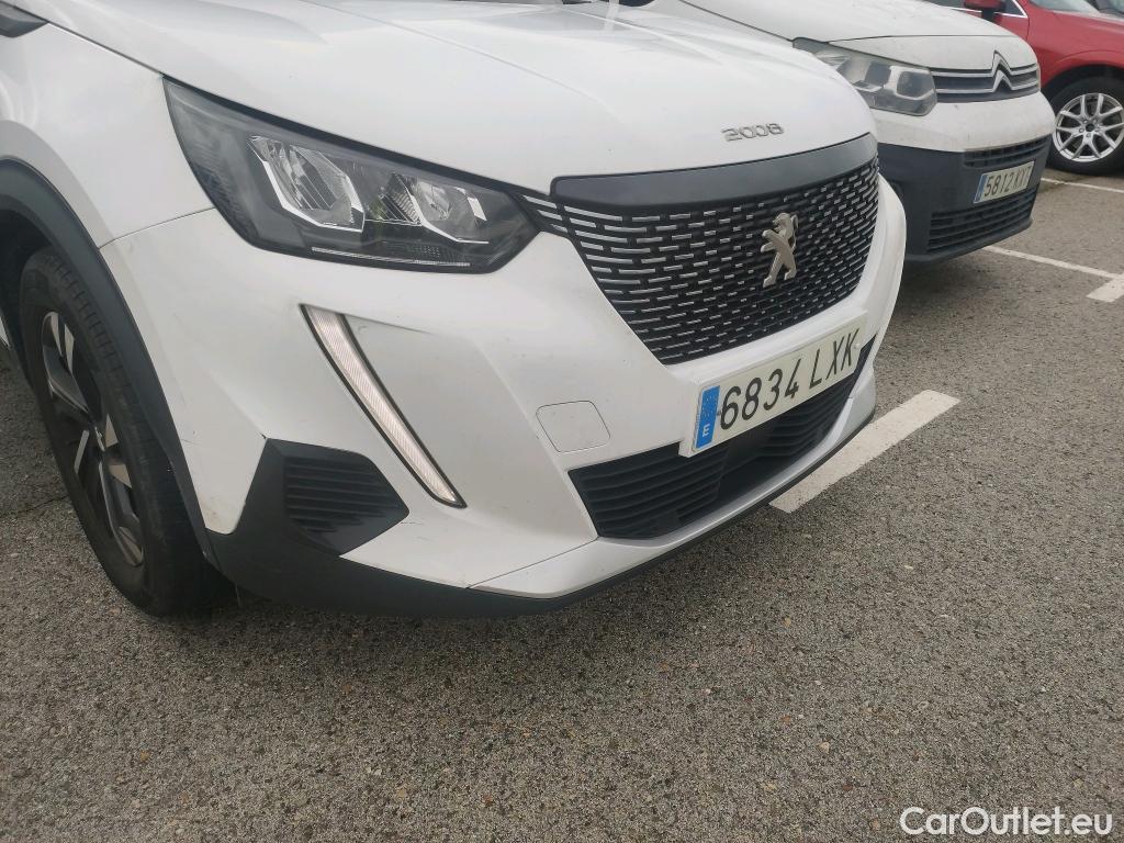  Peugeot  2008 PEUGEOT  / 2019 / 5P / todoterreno Allure BlueHDI 81kW (110CV) #20