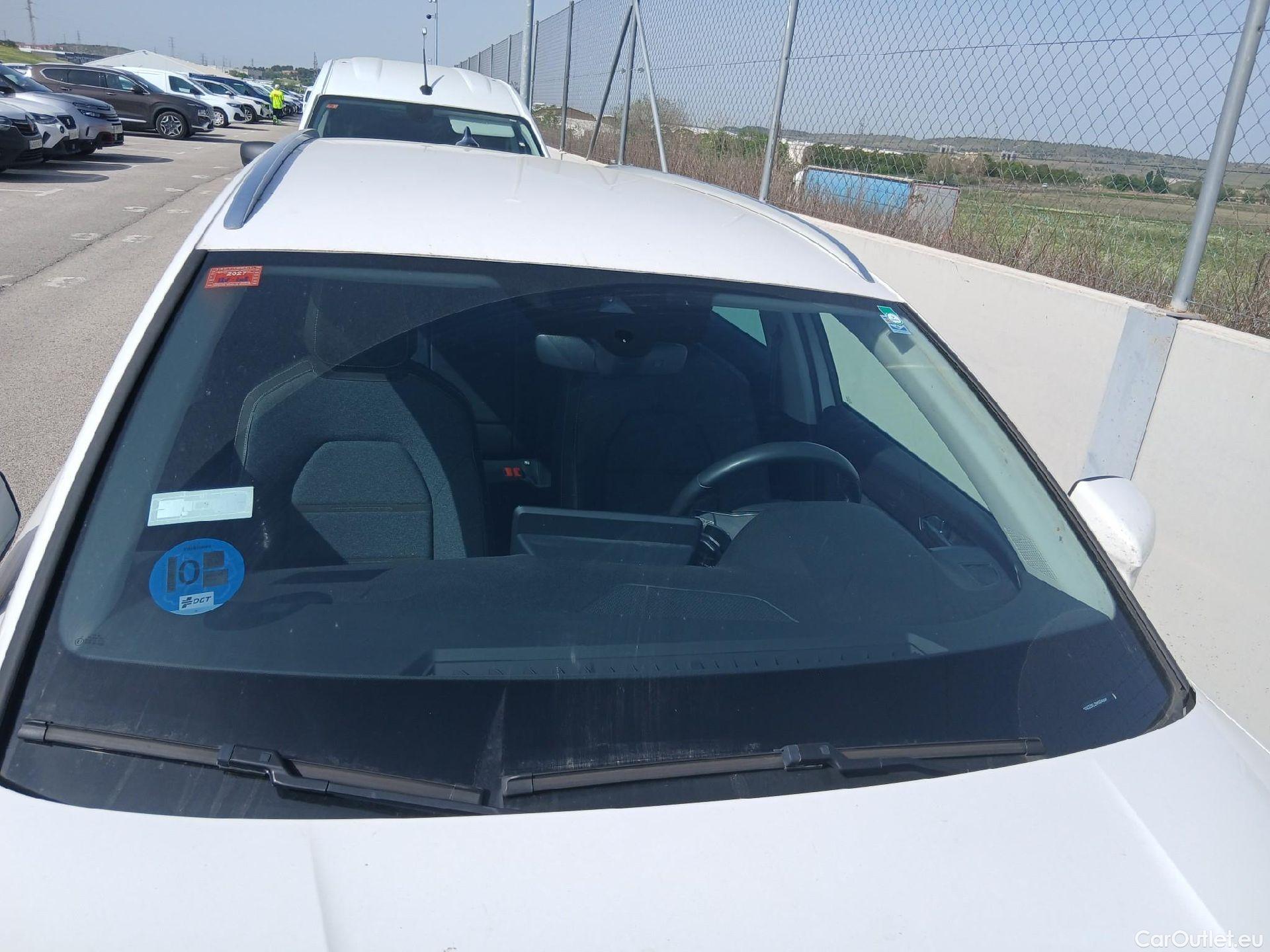  Seat  Leon SEAT Nuevo León / 2020 / 5P / familiar SP 1.4 e-Hybrid DSG S&S Xcellence Go L #11