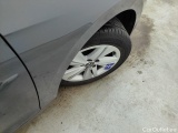  Volkswagen  Golf  Volkswagen Variant VIII 1.0 eTSI 81kW DSG Life 5d #38