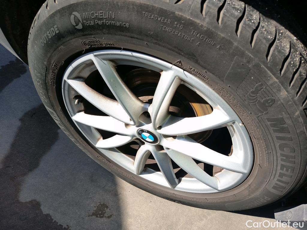  Bmw  X1 BMW  / 2015 / 5P / todoterreno sDrive18d #25