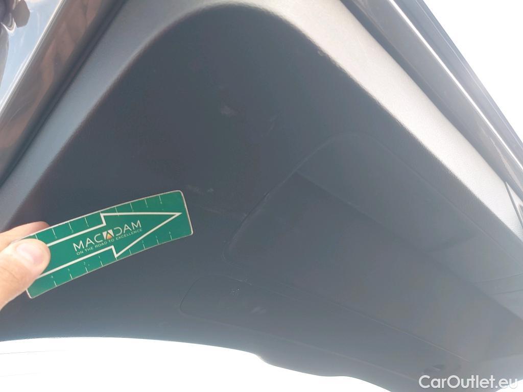  Audi  Q2 AUDI  / 2016 / 5P / todoterreno Design 30 TFSI 85kW (116CV) #8