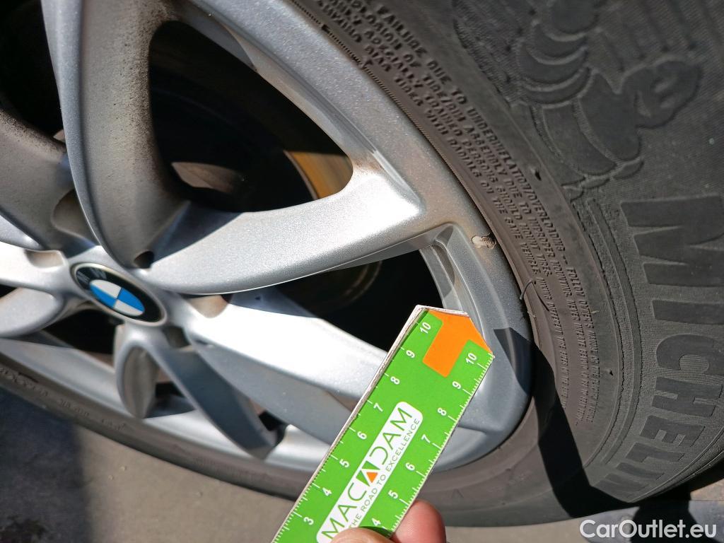  Bmw  X1 BMW  / 2015 / 5P / todoterreno sDrive18d #26