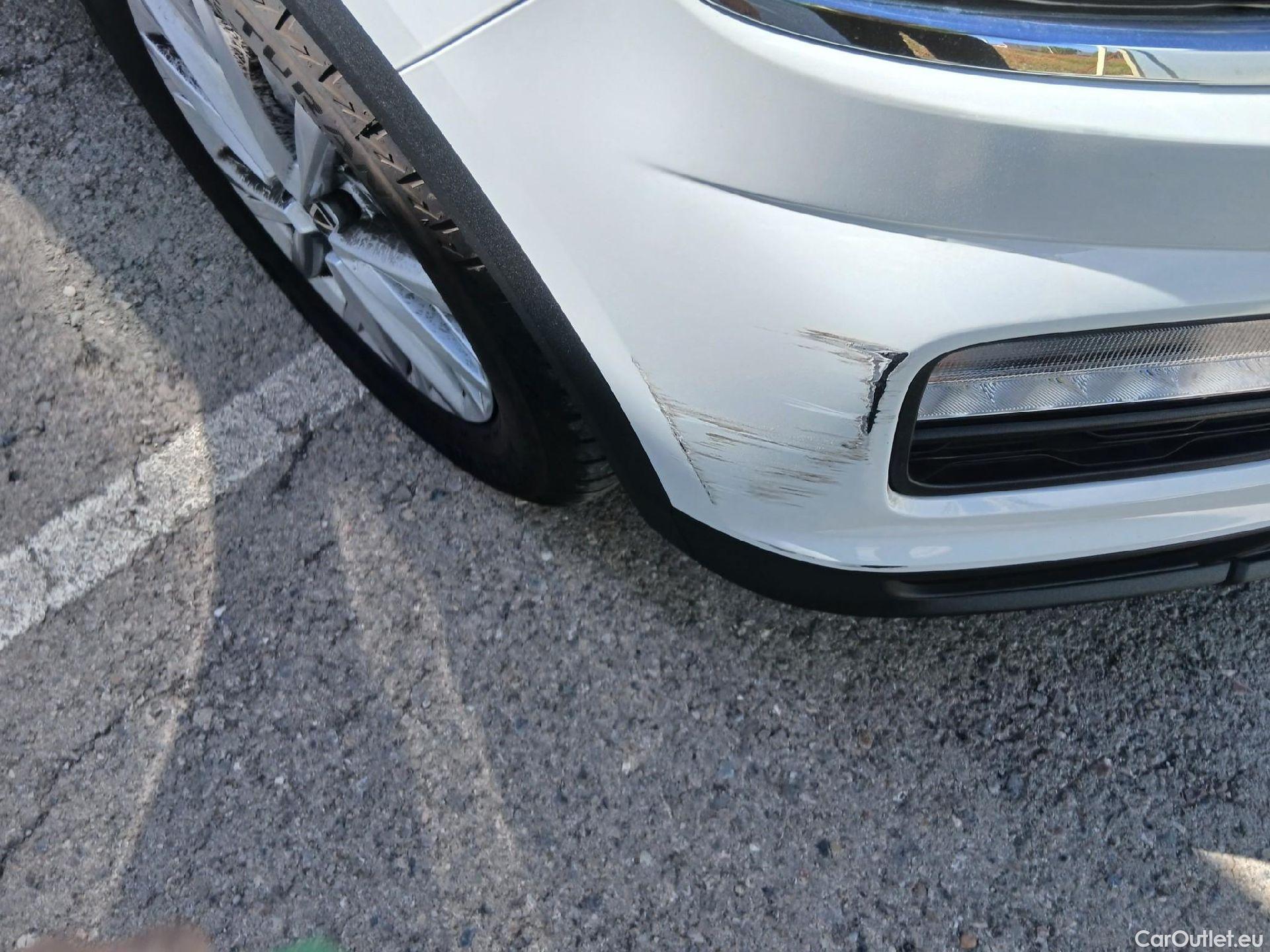  Volkswagen  T-ROC VOLKSWAGEN  / 2017 / 5P / todoterreno Edition 2.0 TDI 85kW (115CV) #1