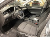  Volkswagen  Passat VW  Variant 2.0 TDI SCR DSG Business 5d 110kW #4