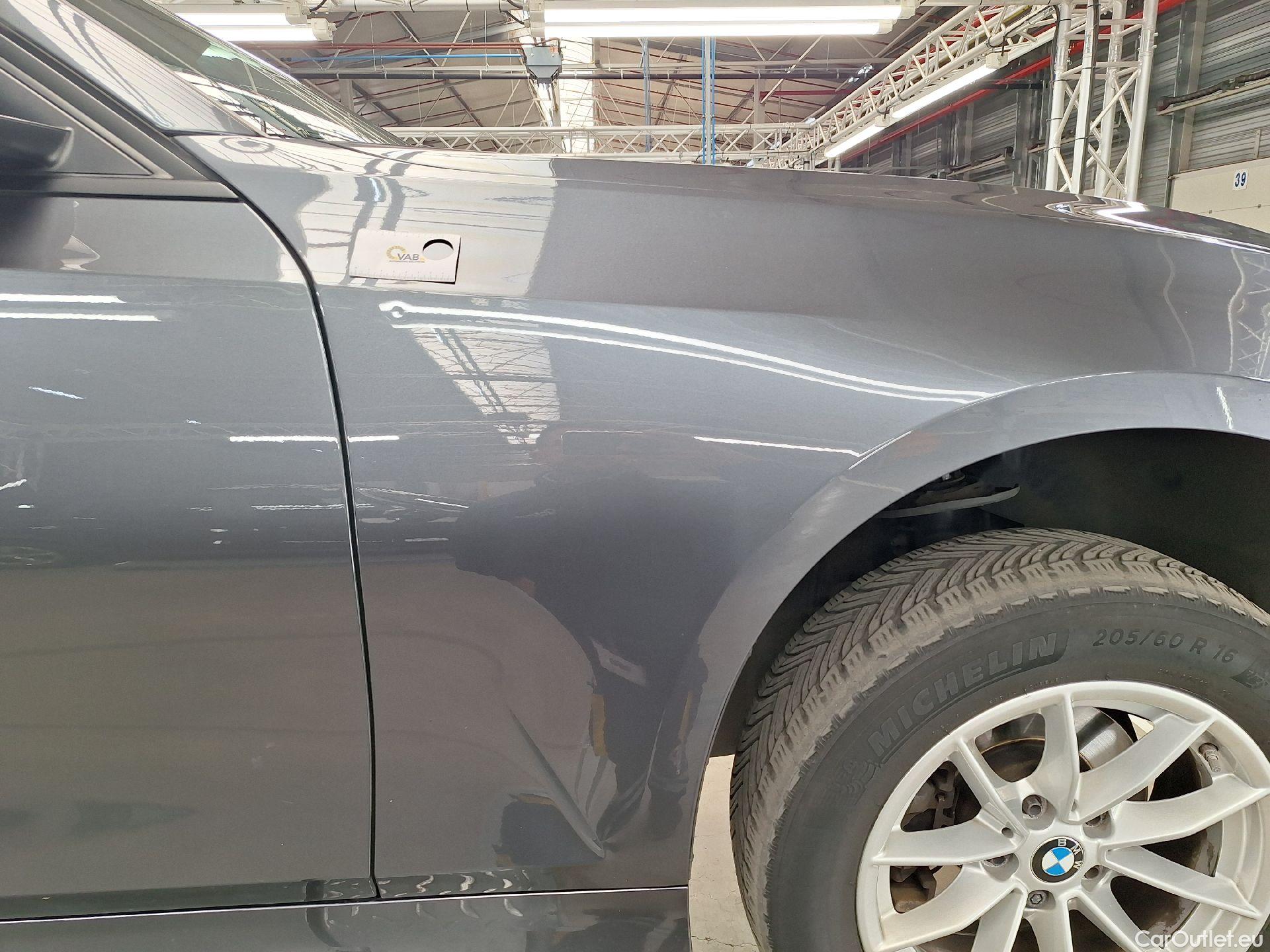  Bmw  Serie 3 BMW, 3-serie '18, BMW 3 Reeks Berline 318dA (110 kW) 4d #42