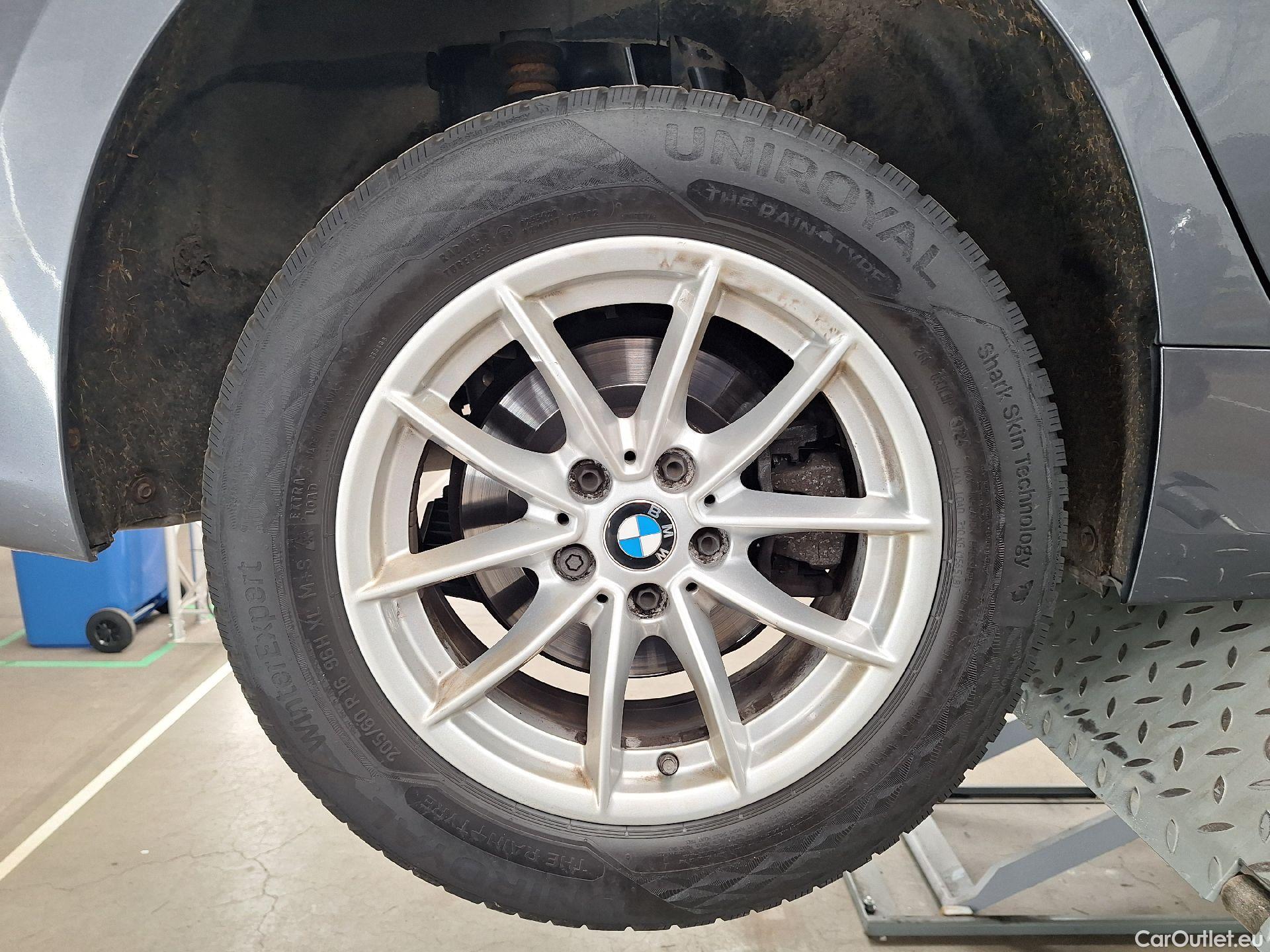  Bmw  Serie 3 BMW, 3-serie '18, BMW 3 Reeks Berline 318dA (110 kW) 4d #53