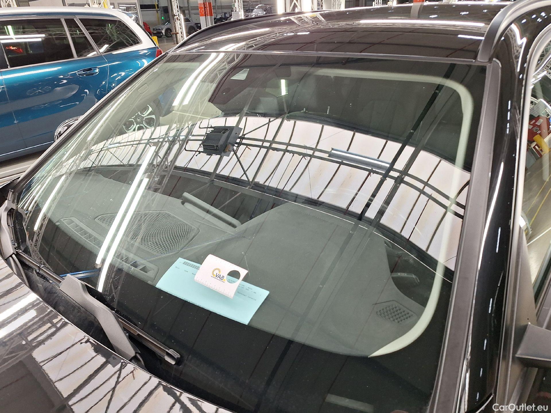  Bmw  Serie 3 BMW, 3-serie Touring '18, BMW 3 Reeks Touring 316dA (90 kW) 5d #8