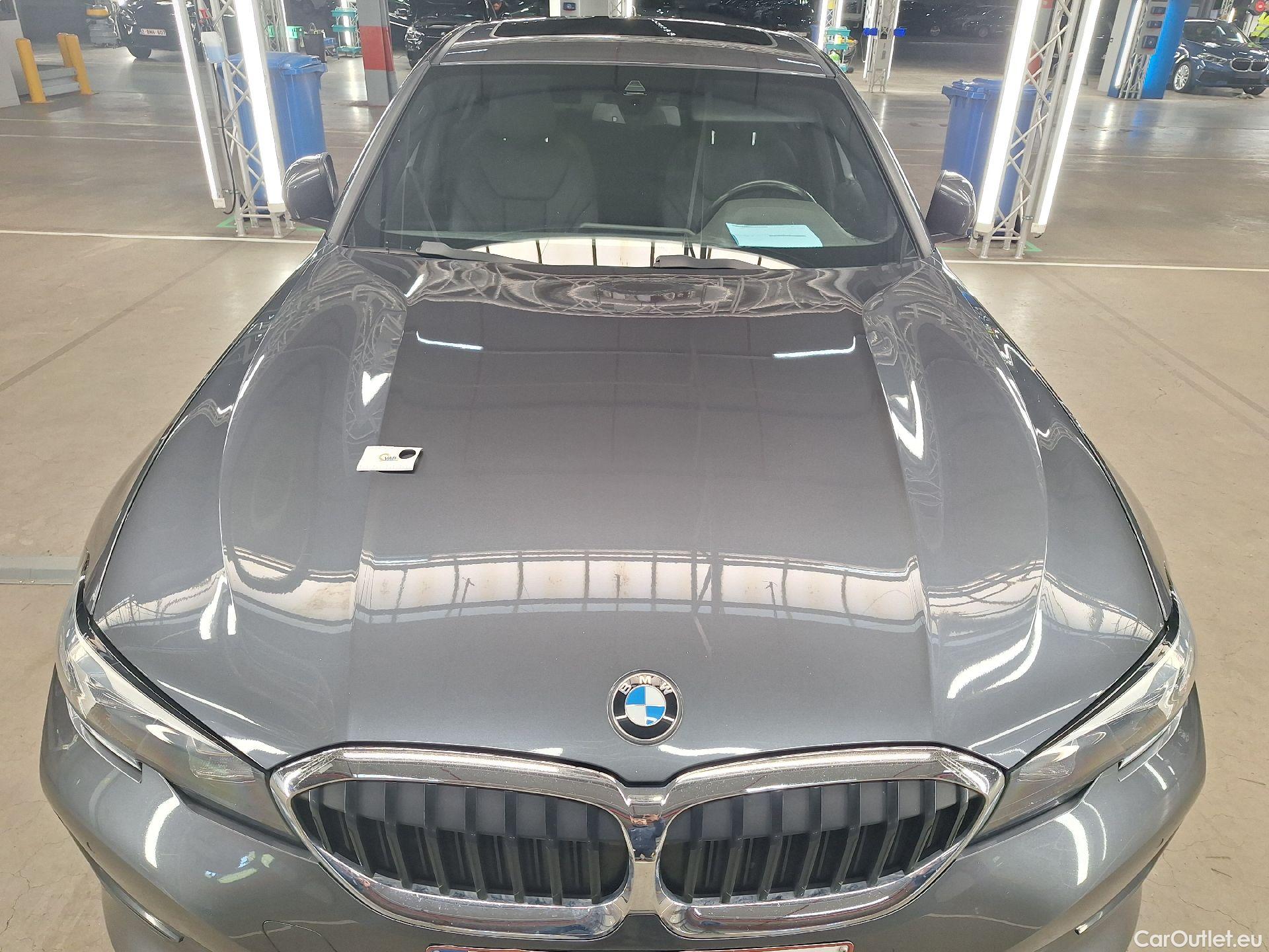  Bmw  Serie 3 BMW, 3-serie '18, BMW 3 Reeks Berline 318dA (110 kW) 4d #1