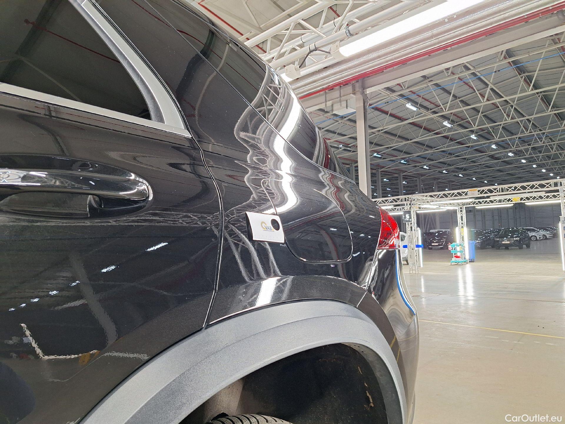  Mercedes  G-Klasee Mercedes, GLE '18, Mercedes-Benz GLE GLE 350 de 4MATIC 5d #27