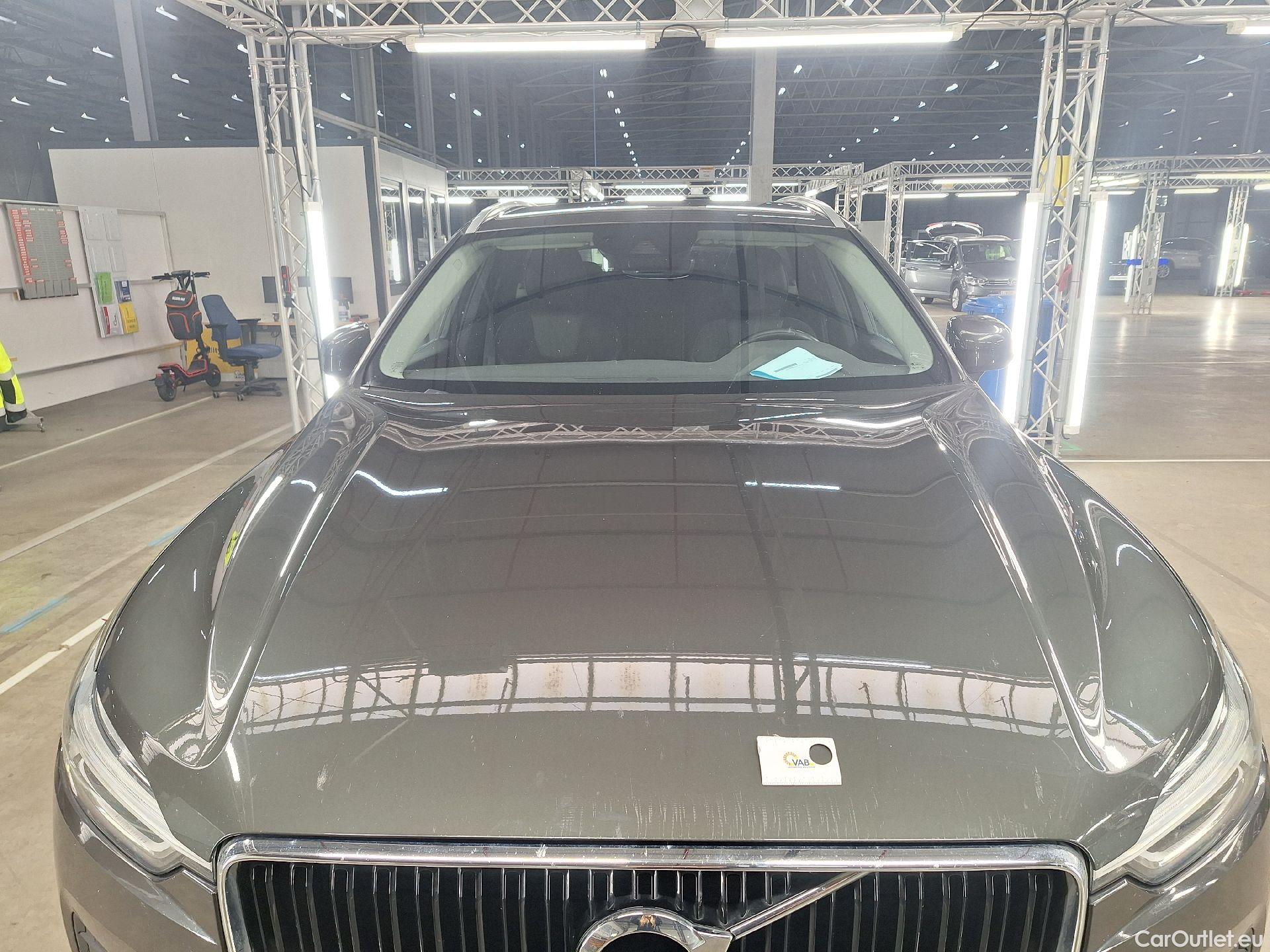  Volvo  XC60 Volvo,  '17, Volvo  D4 120kW Geartronic Momentum Pro 5d #1