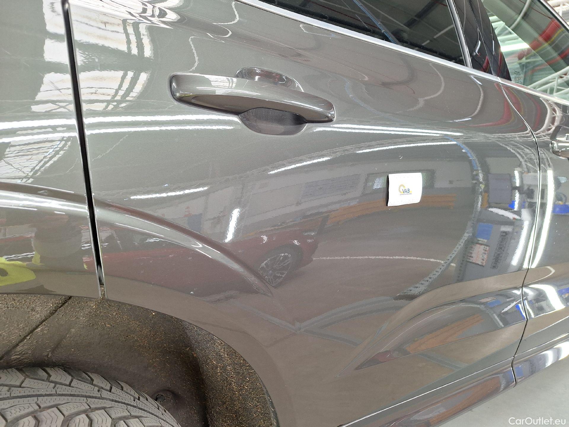  Volvo  XC60 Volvo,  '17, Volvo  D4 120kW Geartronic Momentum Pro 5d #55