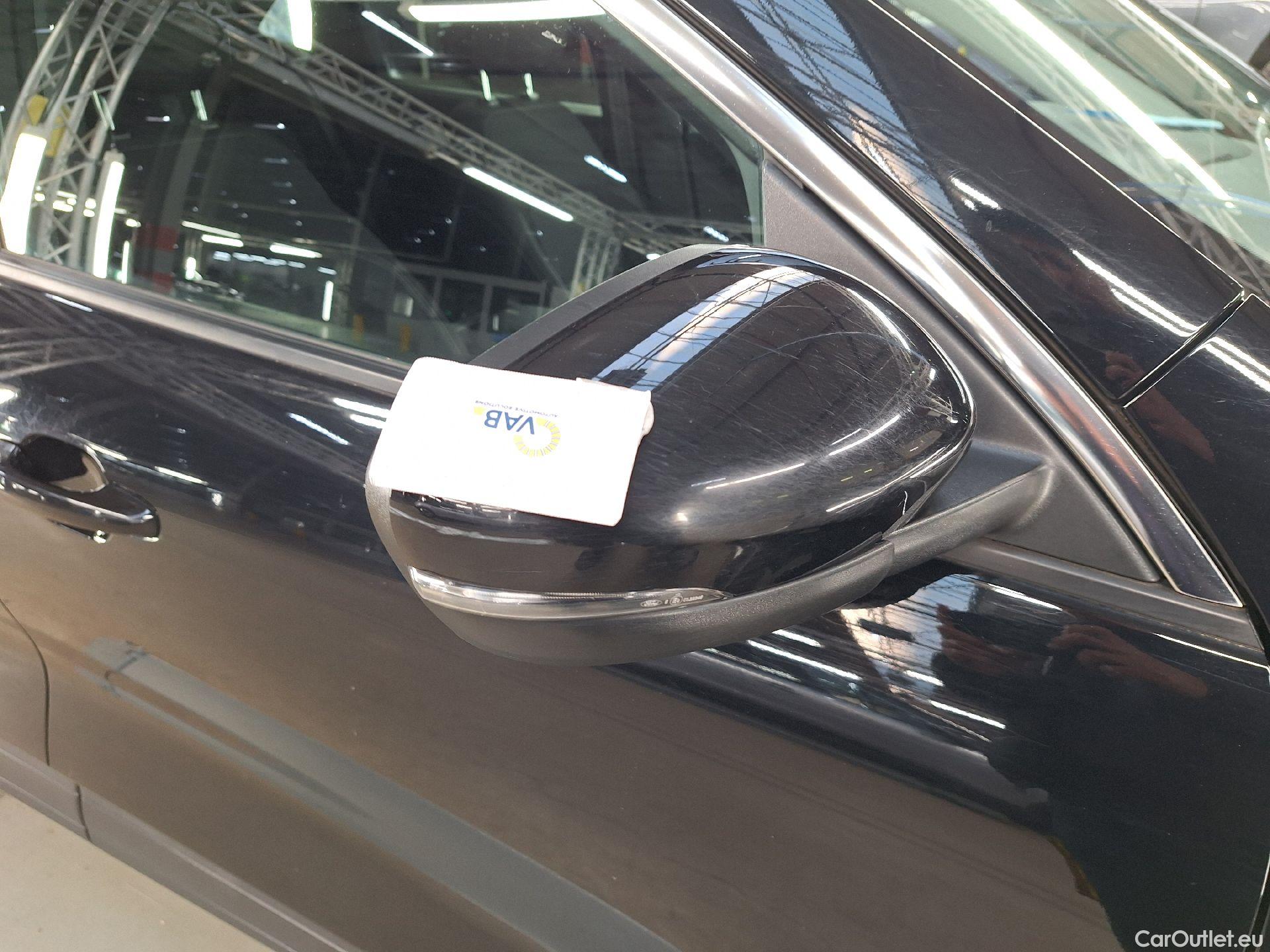  Ford  Kuga Ford,  '19, Ford  1.5i EcoBoost 88kW Titanium 5d #38