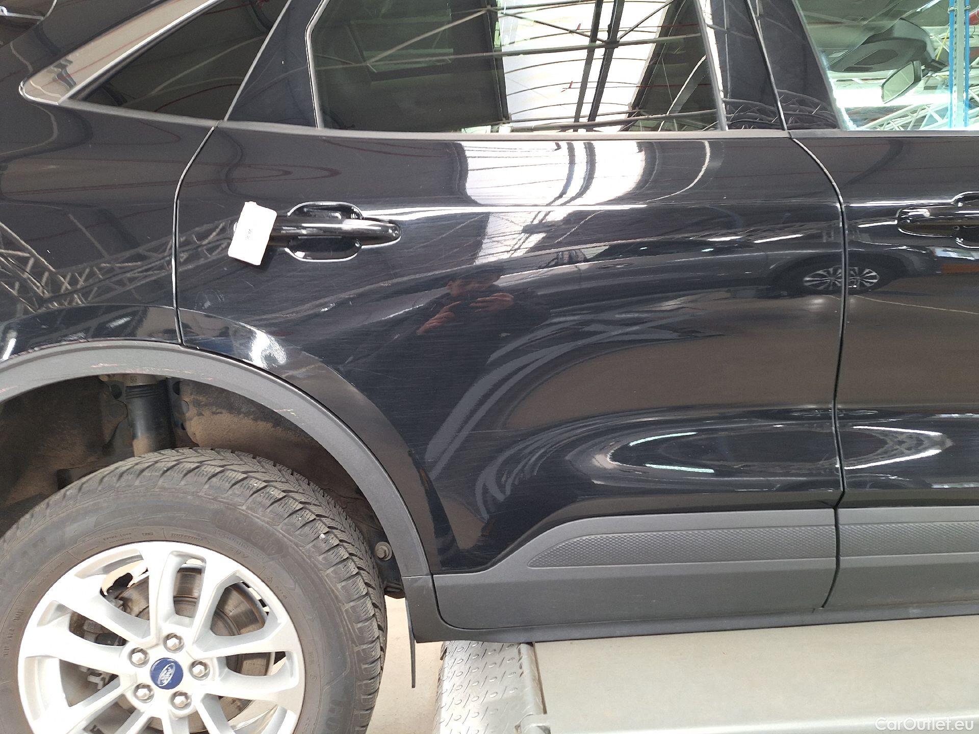  Ford  Kuga Ford,  '19, Ford  1.5i EcoBoost 88kW Titanium 5d #22