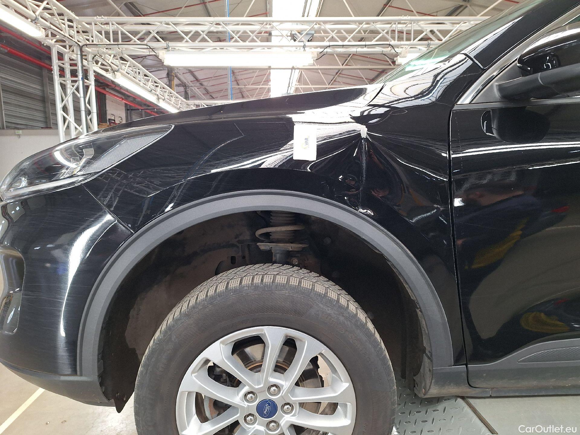  Ford  Kuga Ford,  '19, Ford  1.5i EcoBoost 88kW Titanium 5d #5