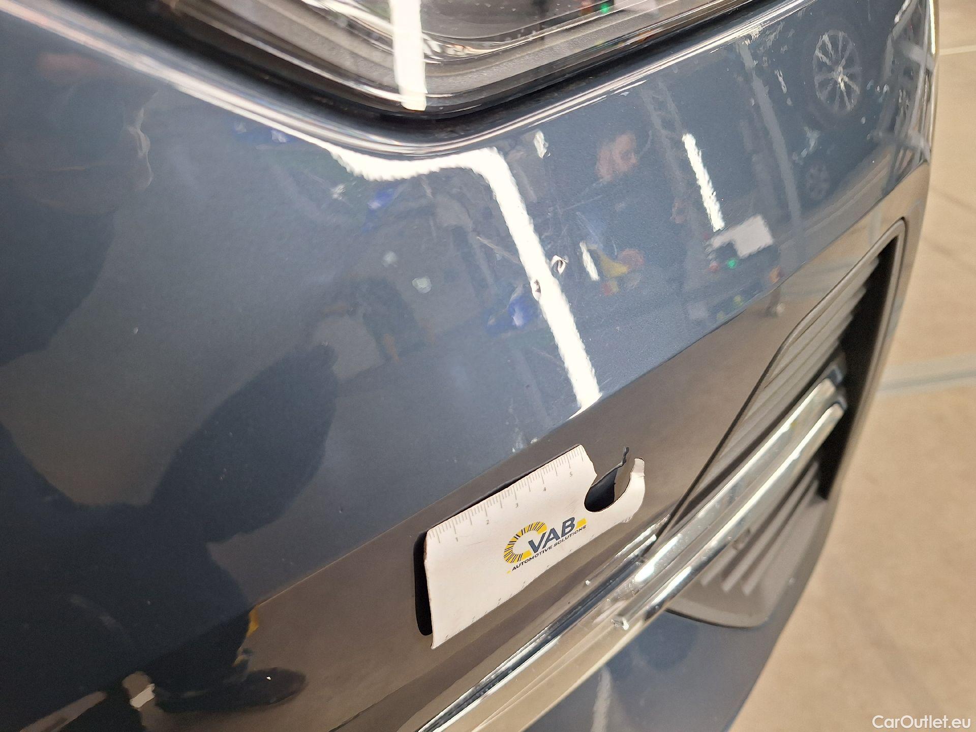 Volvo  XC60 Volvo,  FL'21, Volvo  B4 D Geartronic Momentum Pro 5d #10