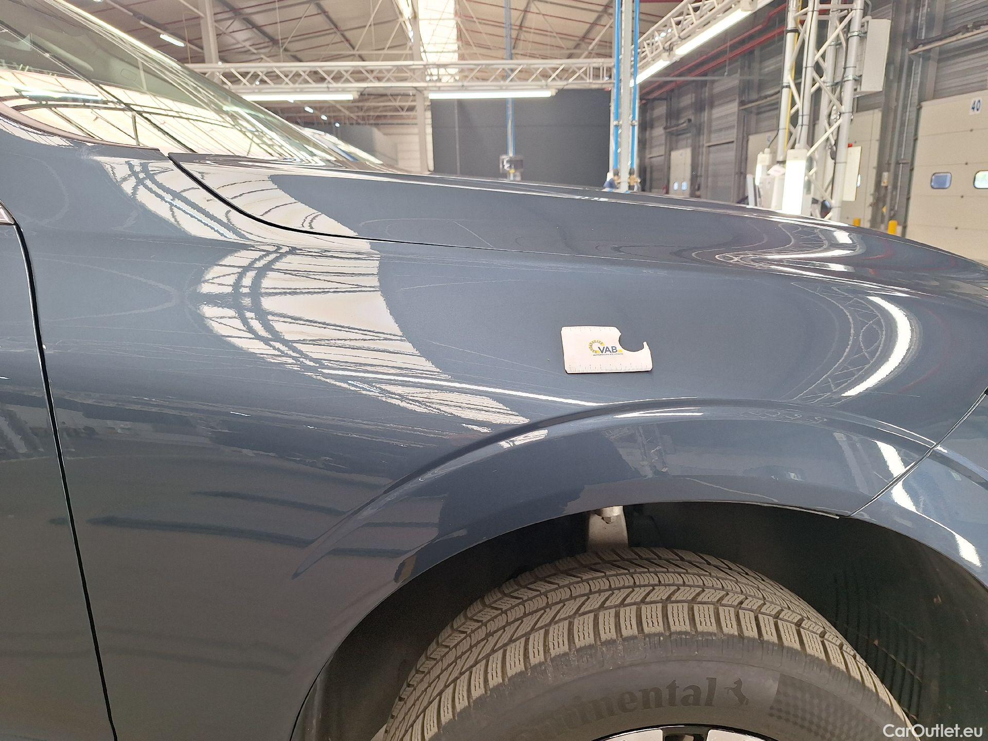  Volvo  XC60 Volvo,  FL'21, Volvo  B4 D Geartronic Momentum Pro 5d #45