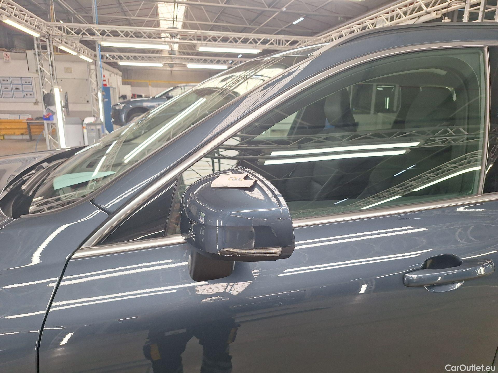  Volvo  XC60 Volvo,  FL'21, Volvo  B4 D Geartronic Momentum Pro 5d #59
