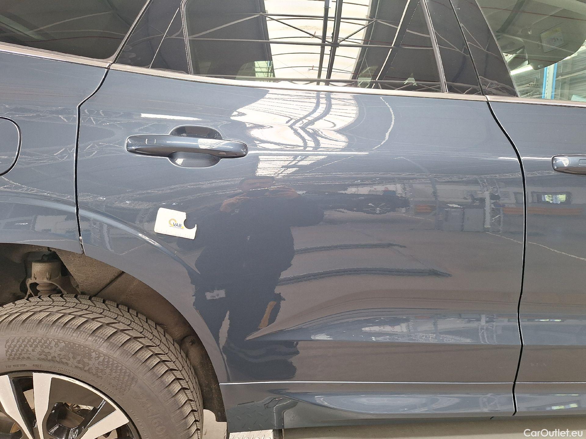  Volvo  XC60 Volvo,  FL'21, Volvo  B4 D Geartronic Momentum Pro 5d #38