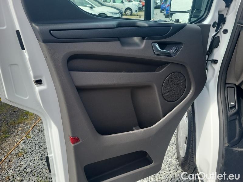  Ford  Transit Custom-LCV (TTU) (2023) Tr.Cu.2.0EBL 96 280 Tren.L1 4d #5