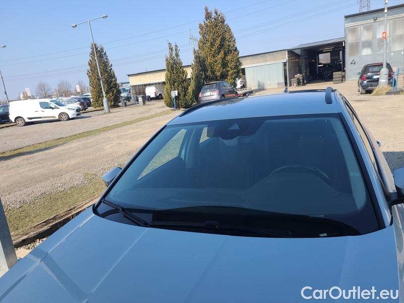  Skoda  Octavia  Combi (NX3)(2020) Oct.C.2.0TDI 110 4x4 Ambit AT #1