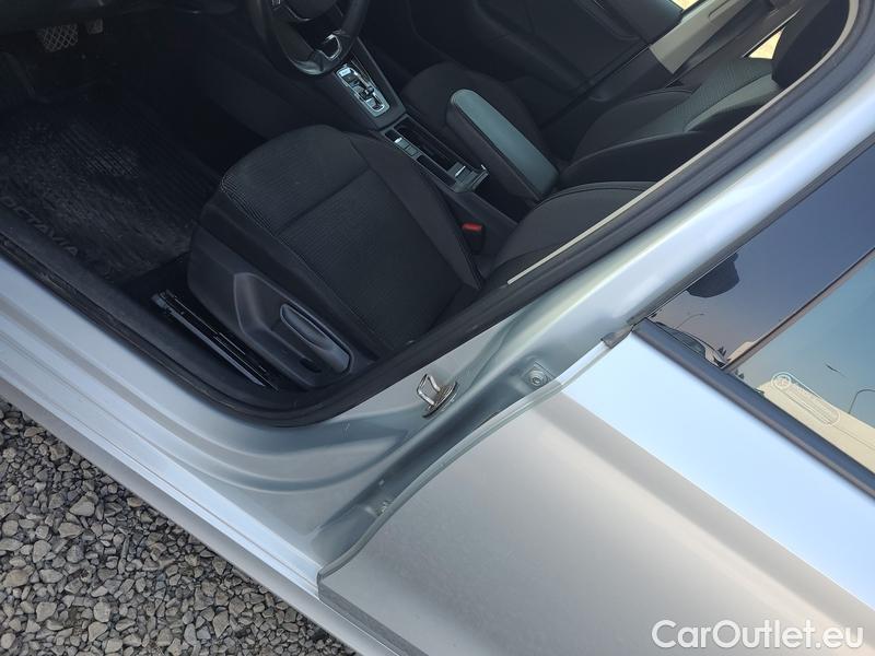  Skoda  Octavia  Combi (NX3)(2020) Oct.C.2.0TDI 110 4x4 Ambit AT #7