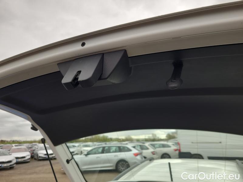  Skoda  Fabia  Combi (2015)  Com.1.0TSI 70 Ambition #14