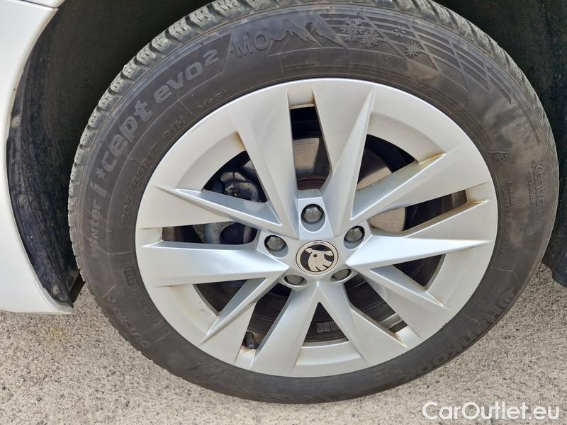  Skoda  Octavia  Combi (NX3)(2020) Oct.Combi 1.5TSI 110 Style #2