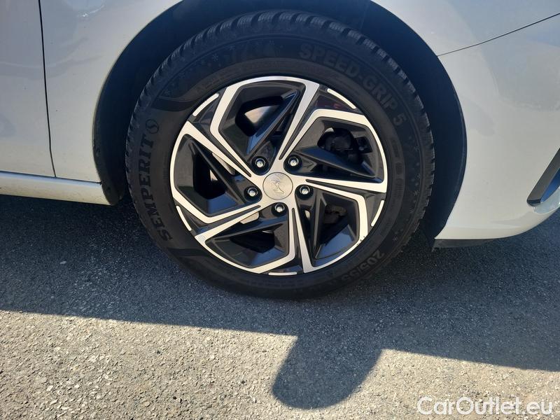  Hyundai  i30  (PD)(01.2017 ->)  kom.1.5TGDI FamilySmart AT #10