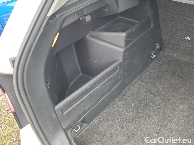  Skoda  Fabia  Combi (2015)  Com.1.0TSI 70 Ambition #13