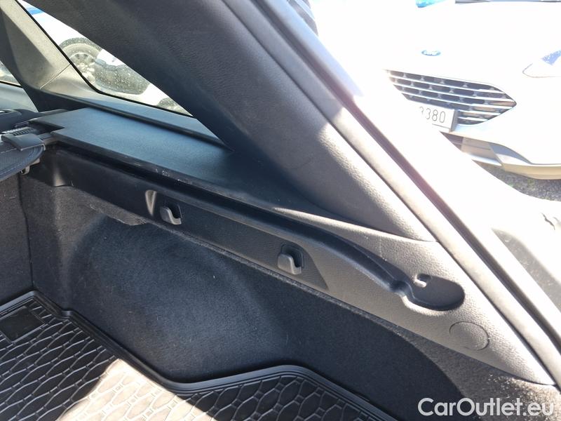  KIA  Cee'd Ceed Sportswagon (2018->) Ceed SW 1.5 T-GDI 118 Top #19