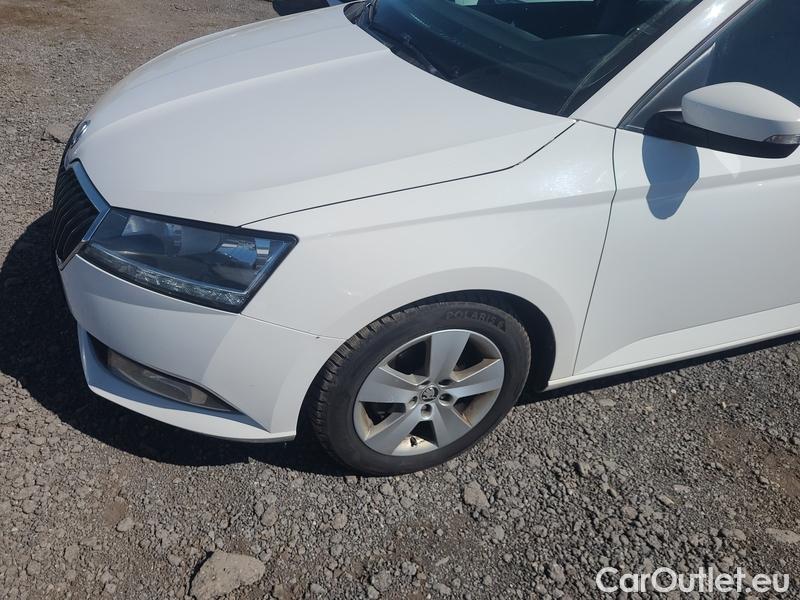  Skoda  Fabia  Combi (2015)  Com.1.0TSI 70 Ambition #4