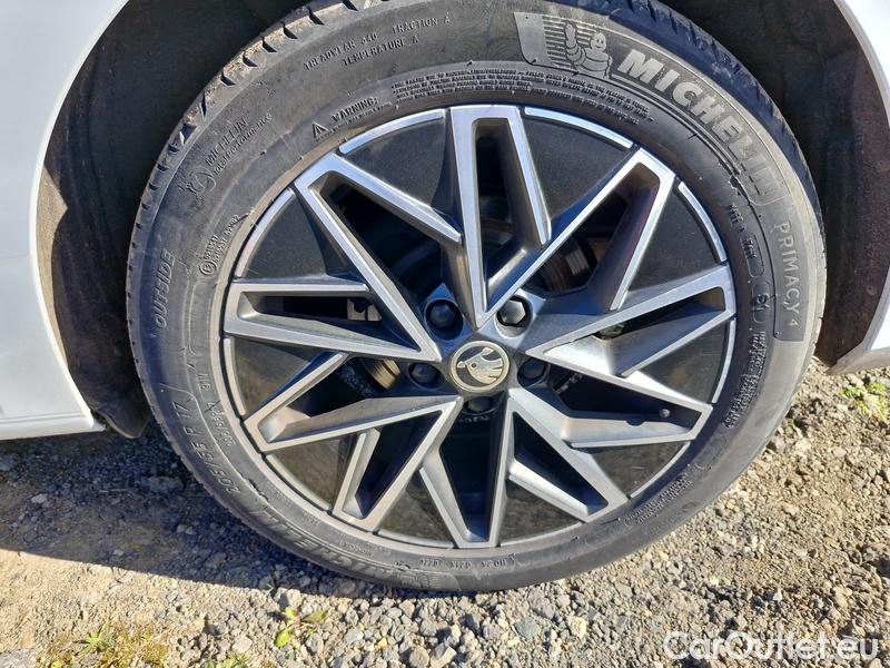  Skoda  Octavia  Combi (NX3)(2020) Oct.Combi 2.0TDI 85 Style #27