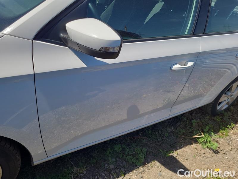  Skoda  Fabia  Combi (2015)  Com.1.0TSI 70 Ambition #22