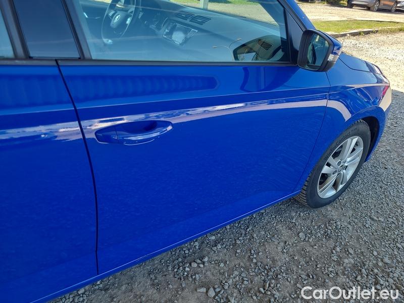  Skoda  Fabia  Combi (2015) Com.1.0TSI 70 Ambition 5d #28