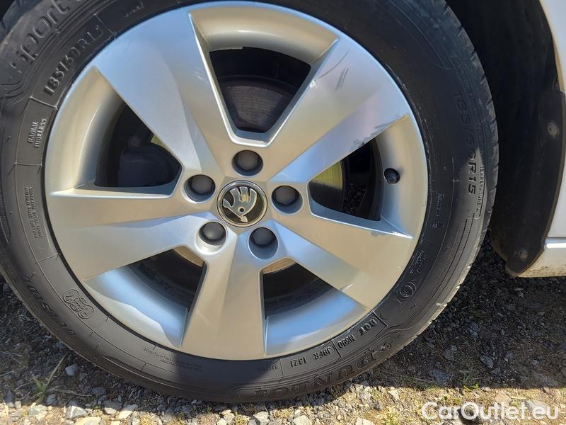  Skoda  Fabia  (PJ3) (2021)  Com.1.0TSI 70 Ambition #2